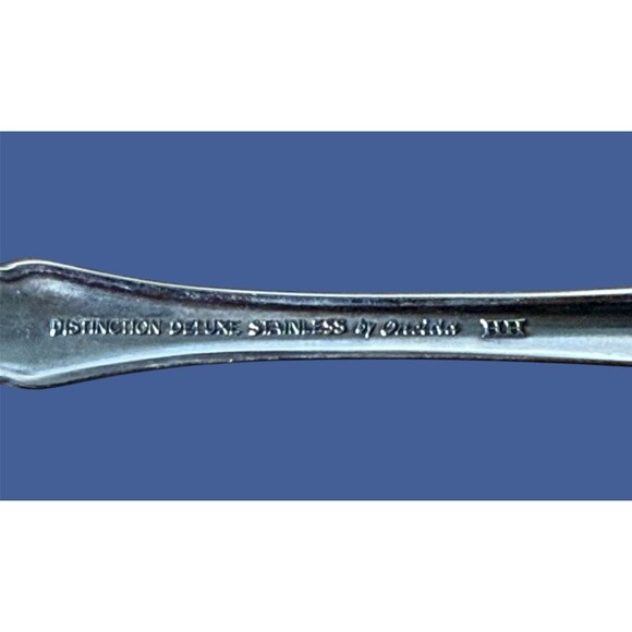 Oneida Serving Fork Raphael Stainless Distinction Flatware Vintage Silverware - Picture 4 of 6